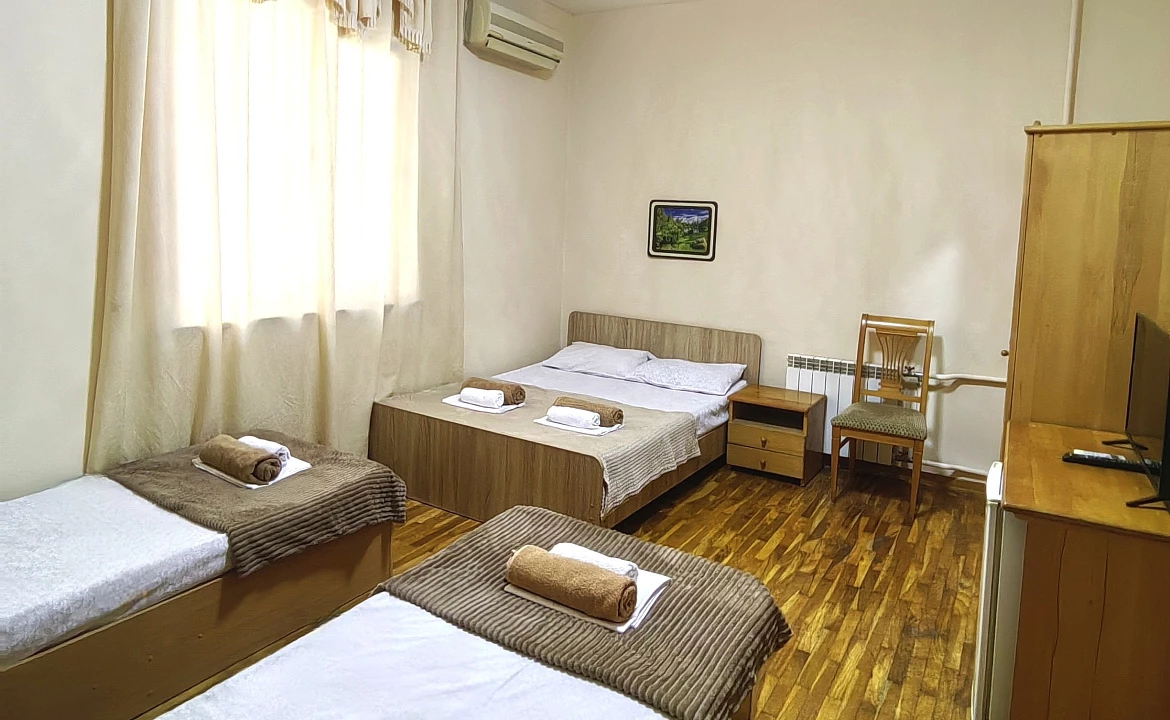 Четырехместный номер «Комфорт». Гостевой дом "Цитрус". Лазаревское