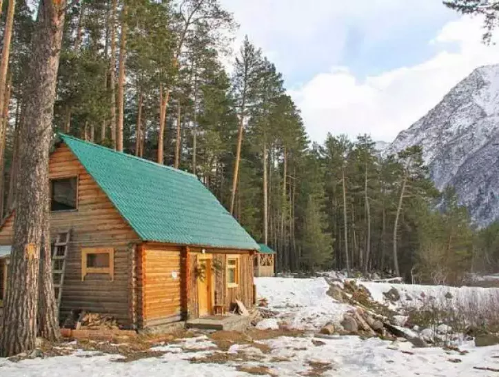 . Отель «Сосновый бор». Эльбрус - гостиницы