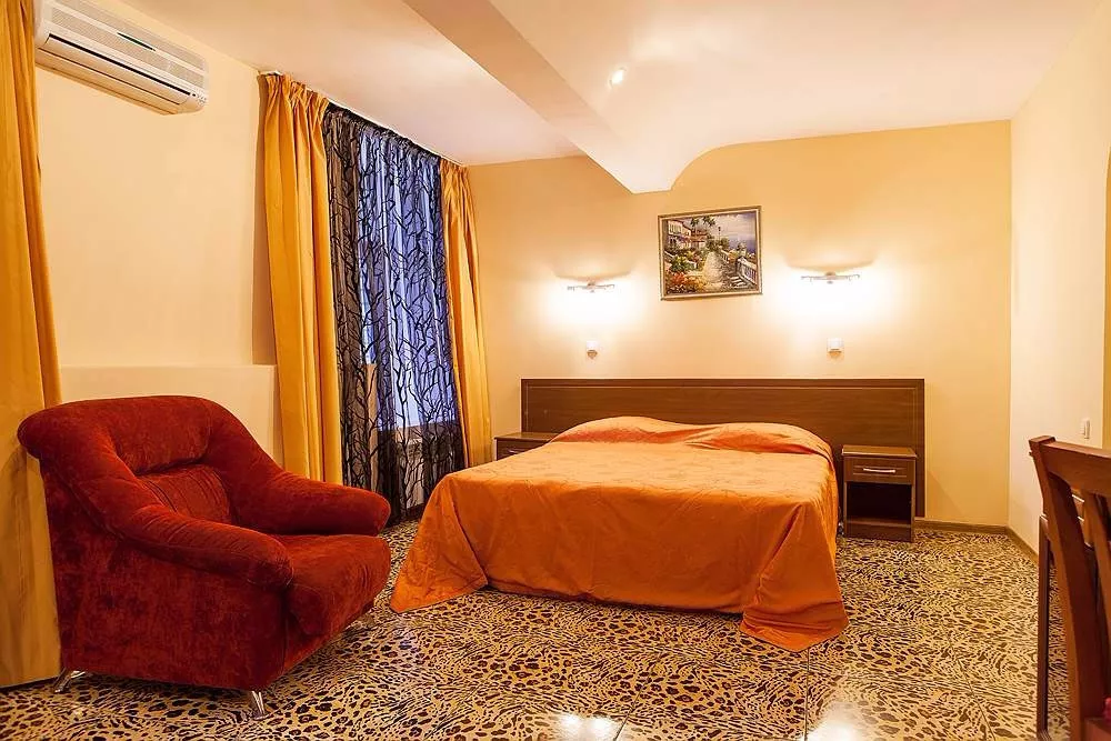 Номера Высшей категории «Джуниор сюит». Санаторий «Мотылёк». Анапа