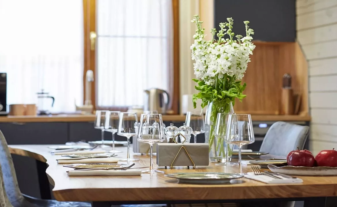 Шале - горные резиденции. Отель «HILLS POLYANA». Красная Поляна