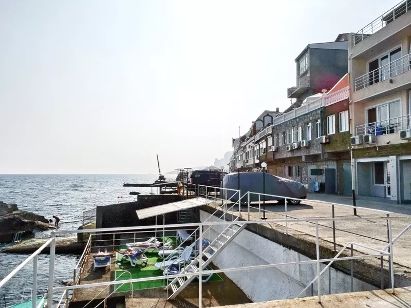 . Эллинг «Юрий». Алупка