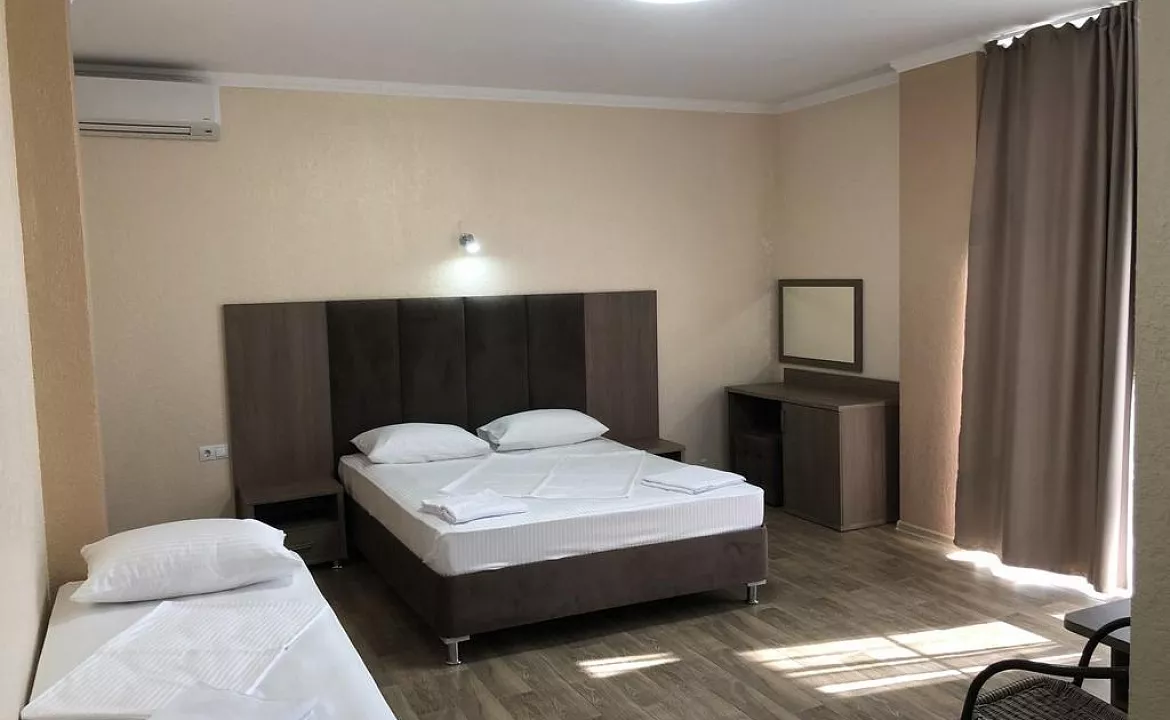 Семейный 3-х местный. Гостевой дом ASV. Якорная Щель Семейный 3-х местный. Гостевой дом ASV. Якорная Щель