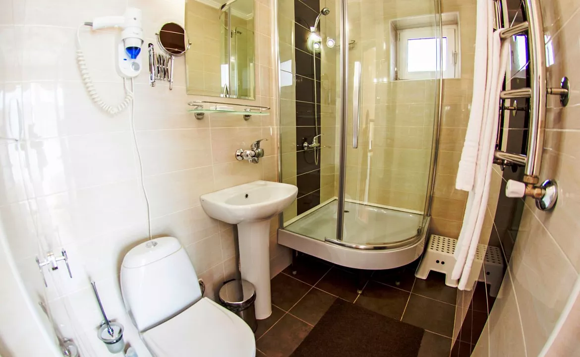 Комфорт с балконом+2. Гостиница "ATLAS" . Верхнее Джемете