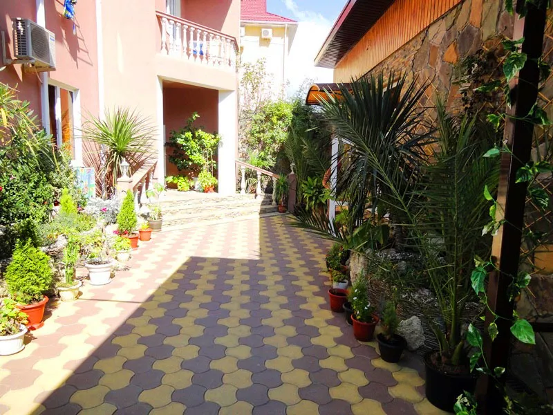 . Частный сектор "Ирина" . Лазаревское