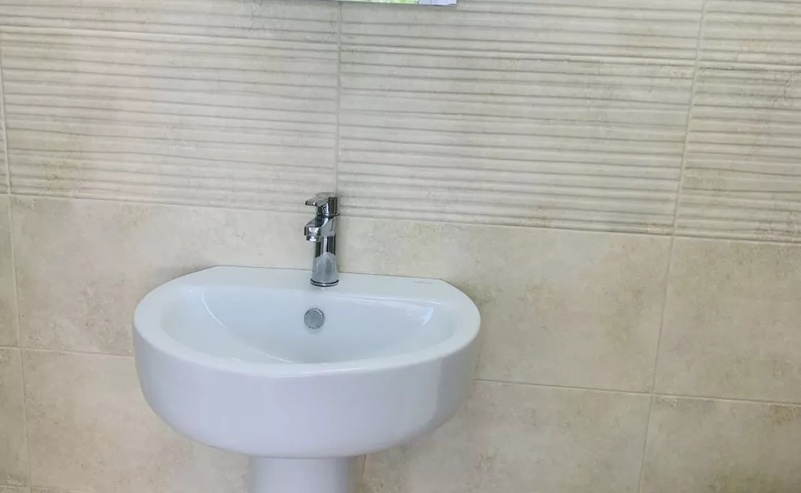 Трёхместный номер. Гостевой дом Valeri. Джубга