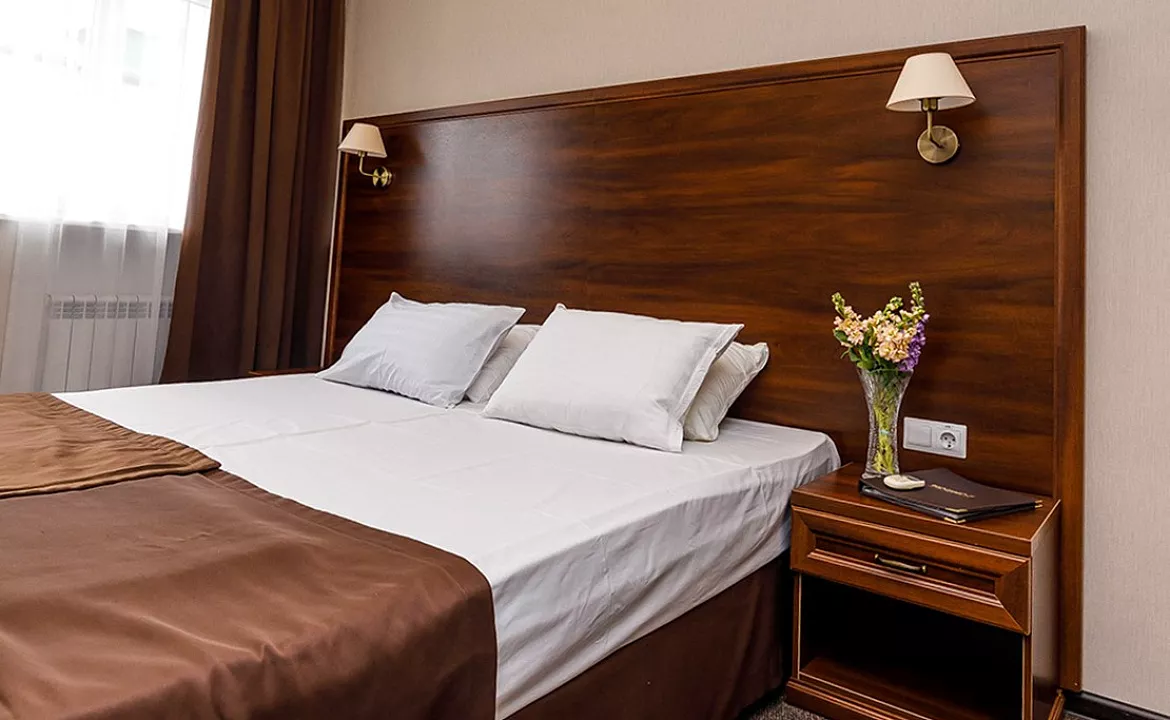 Стандарт двухкомнатный. Пансионат «Кавказ»★★★. Геленджик