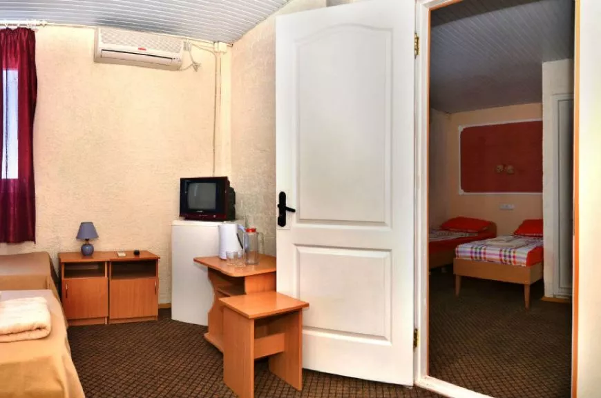 2-КОМНАТНЫЙ 4-МЕСТНЫЙ. Вилла "Сантурина". Саки