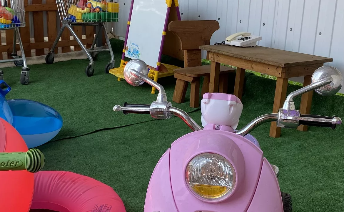 Трёхместный номер с вентилятором. Гостевой дом 7Я. Голубицкая