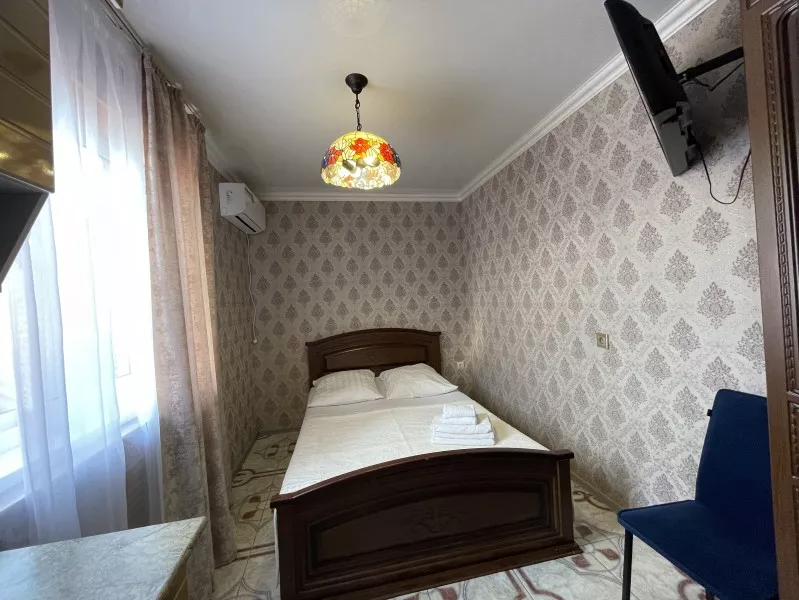 Двухместный номер эконом класса. Гостевой дом "Замок на Жемчужной". Адлер