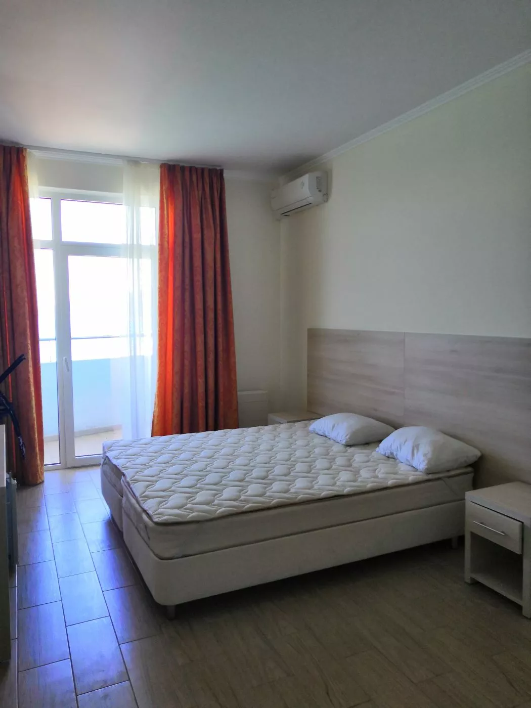 . Квартира в многоквартирном доме "С видом на море". Лазаревское