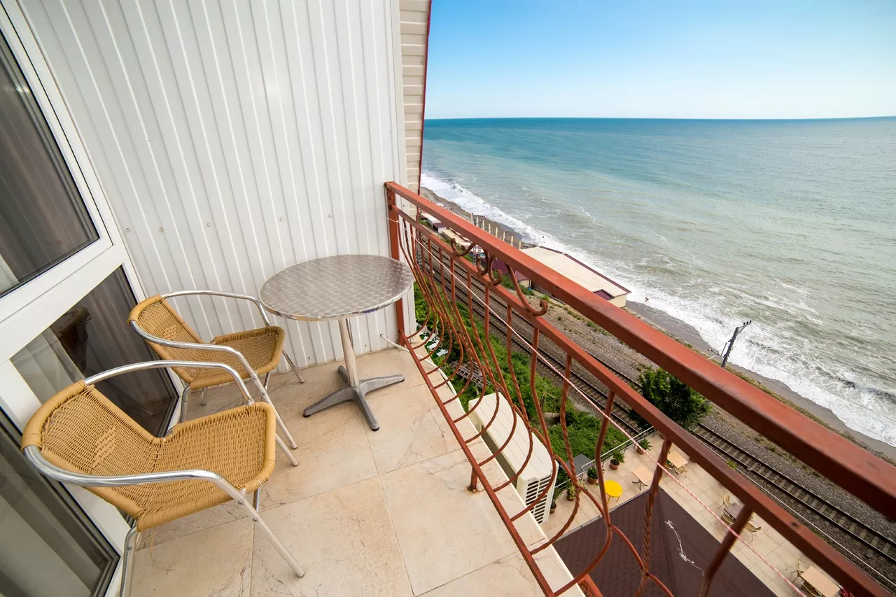 . Гостиница "Александрия" . Лазаревское