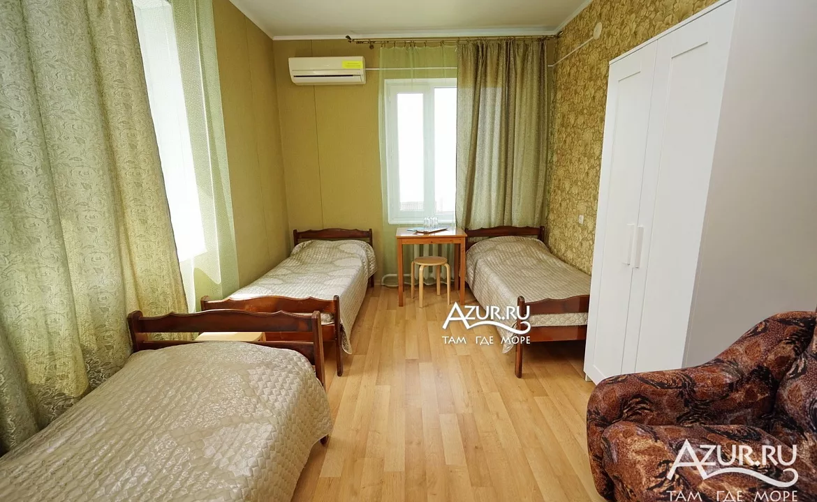 № 4 Трехместный номер без балкона. Гостевой дом "Семейный отдых" - Лазаревское. Лазаревское