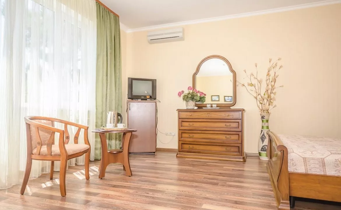 «Люкс». Отель Вилла Сосновый бор. Гаспра