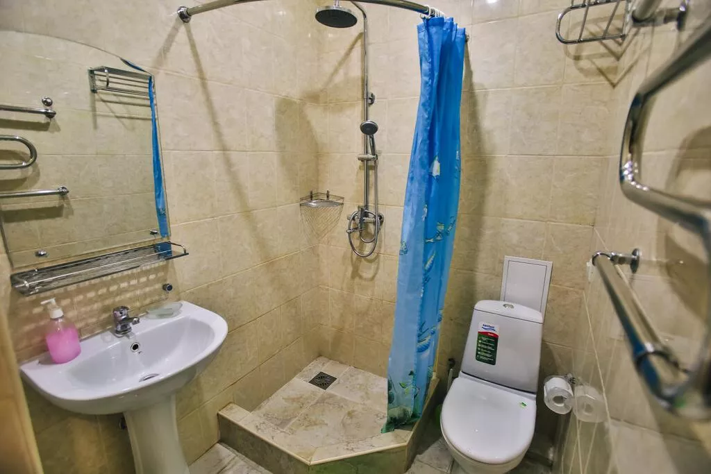 4 местный стандарт . Гостиница Hotel RUS. Адлер