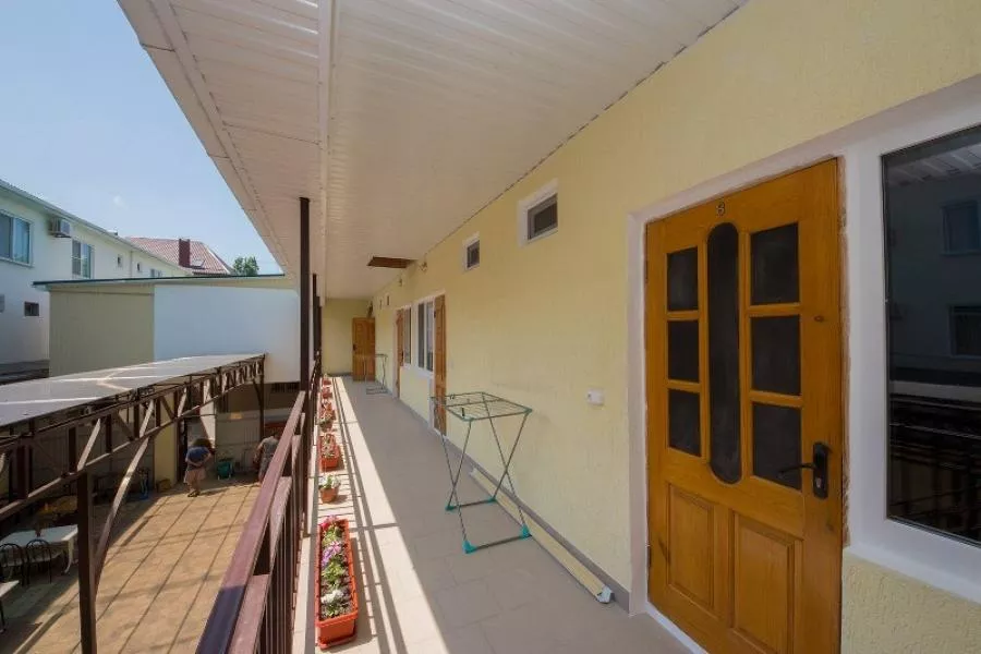 . Гостевой дом "У Любаши". Нижнее Джемете