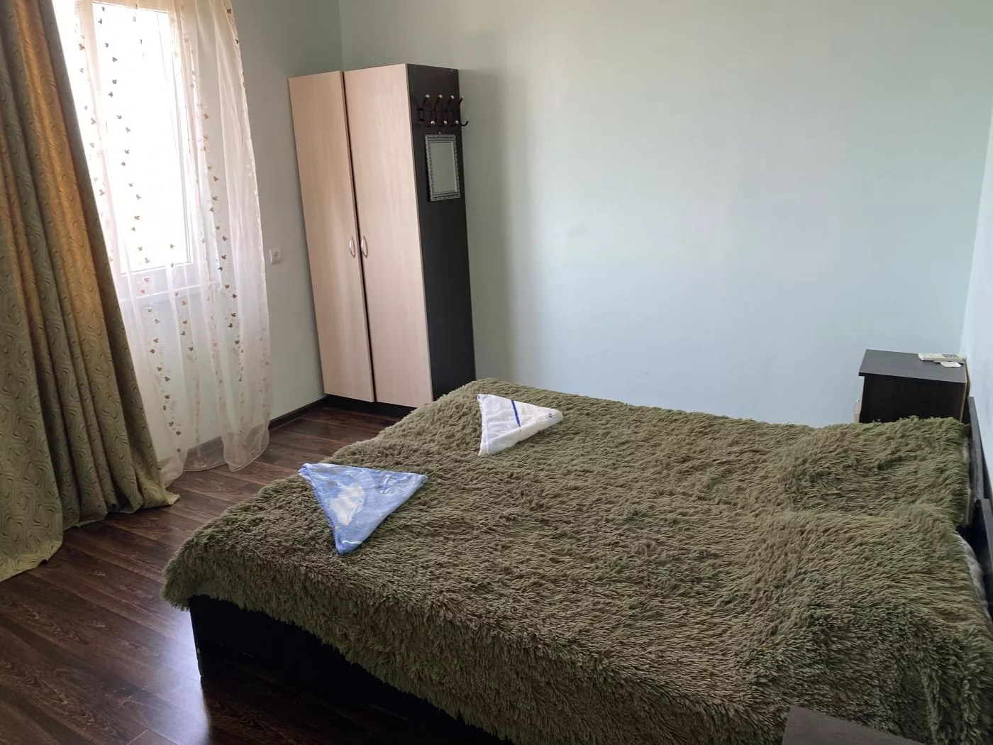 . Гостевой дом "Несник" . Гагра