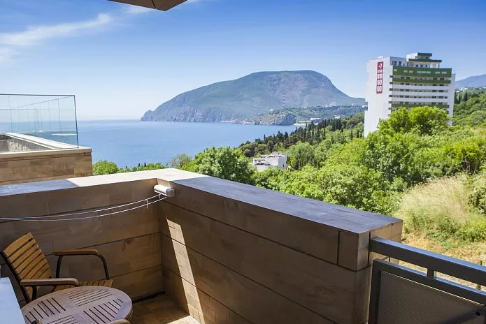 Стандарт с балконом. Отель "Villa Oliva-Art". Утёс