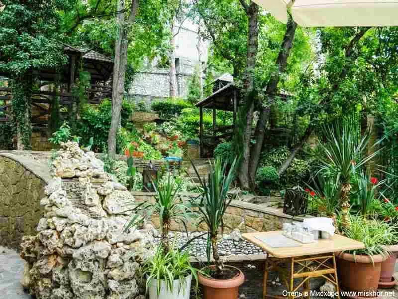 . Отель Вилла Сосновый бор. Гаспра