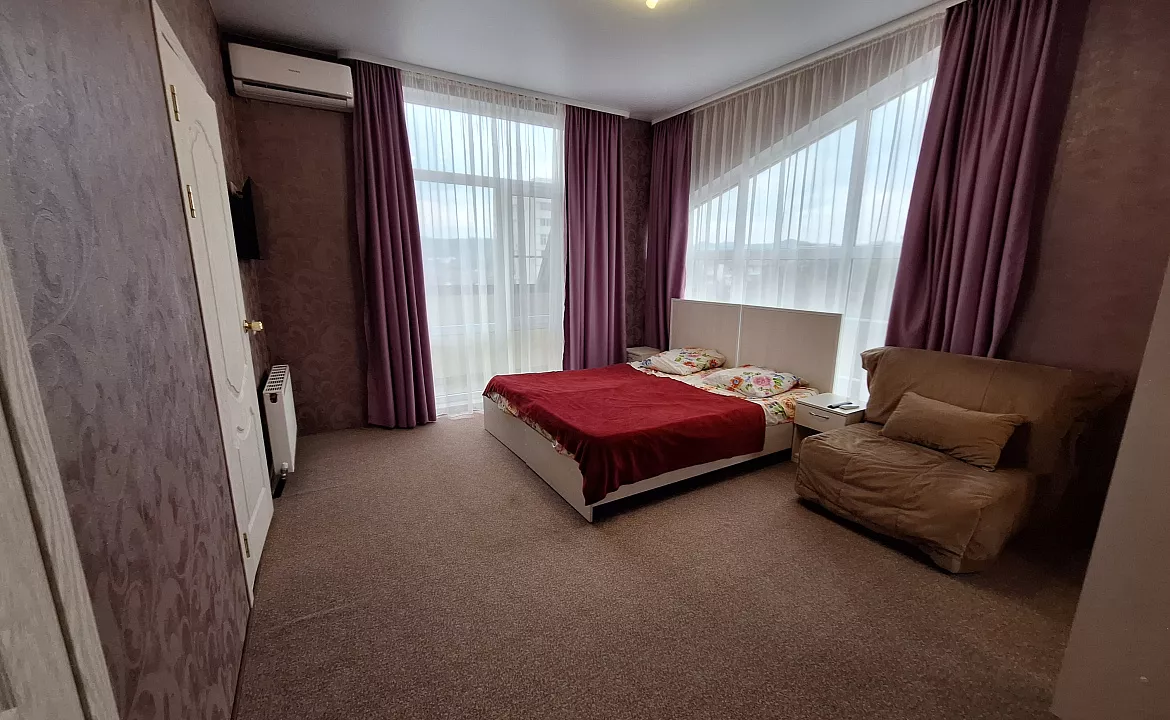 Апартаменты с террасой на 3-х человек. Гостевой дом "МЕЛИС". Дивноморское