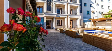 Отель «Южные Ночи»