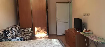 Квартира в многоквартирном доме Однокомнатная квартира - Сухум