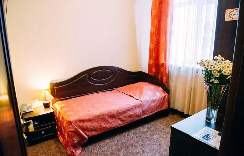 Стандартный одноместный номер. Отель «Простые вещи». Симферополь