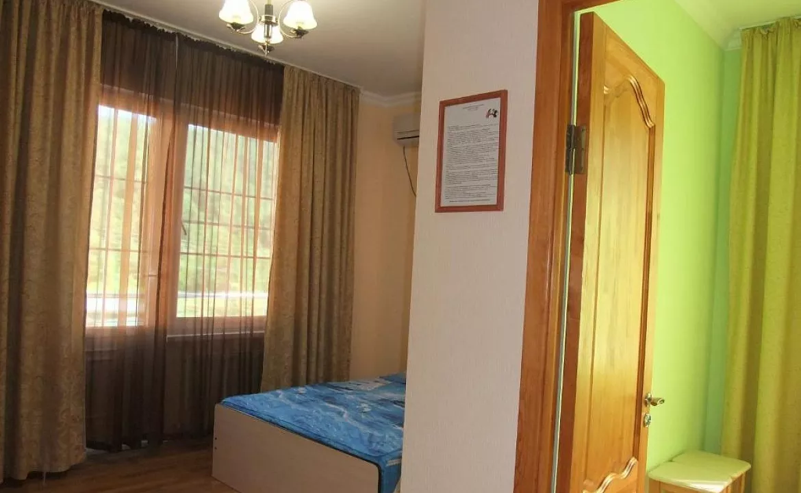 Люкс 2-комнатный. Гостевой дом Светлана-Люкс. Якорная Щель