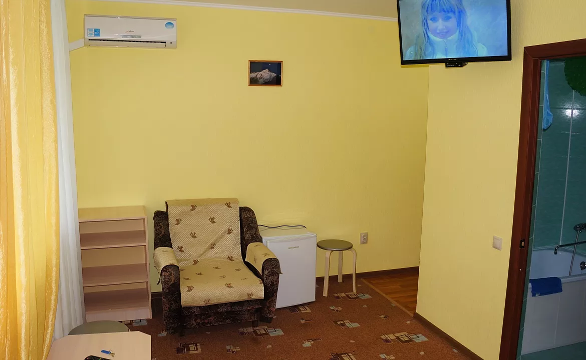 4-х местный номер. Гостевой дом "Аватар". Геленджик