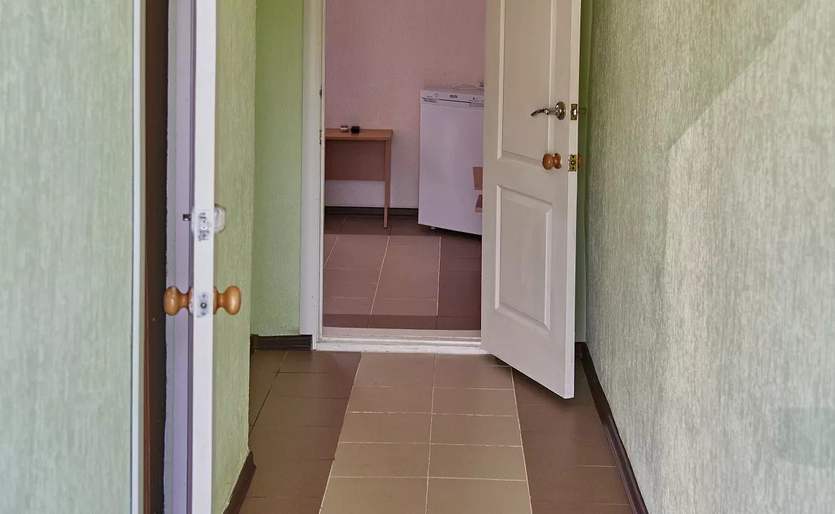 СТАНДАРТ 2-Х КОМНАТНЫЙ 4-Х МЕСТНЫЙ (2Х+2Х) НОМЕР С БАЛКОНОМ КОРПУС №8, 1 И 2 ЭТАЖ, КОРПУС А 2 ЭТАЖ С БАЛКОНОМ, КОРПУС №7 2 ЭТАЖ С БАЛКОНОМ. База отдыха "Ока". Благовещенская СТАНДАРТ 2-Х КОМНАТНЫЙ 4-Х МЕСТНЫЙ (2Х+2Х) НОМЕР С БАЛКОНОМ КОРПУС №8, 1 И 2 ЭТАЖ, КОРПУС А 2 ЭТАЖ С БАЛКОНОМ, КОРПУС №7 2 ЭТАЖ С БАЛКОНОМ. База отдыха "Ока". Благовещенская