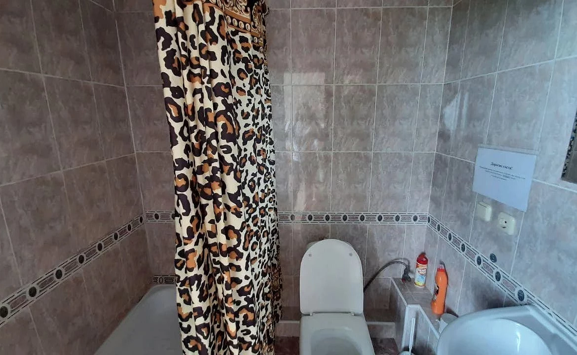 4х местный Люкс, от 1 до 5 гостей, балкон, вид на море, горы. Гостевой дом "Горная лаванда". Лазаревское