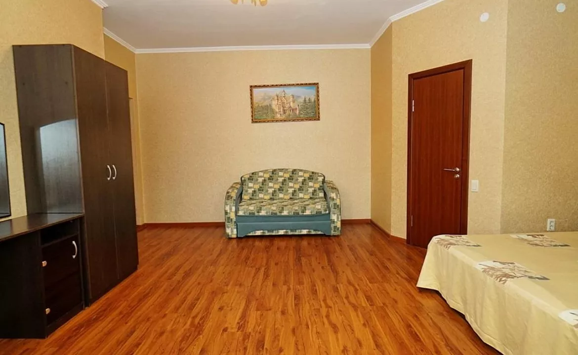 Четырехместный номер без балкона. Гостевой дом «L’ete» . Лазаревское