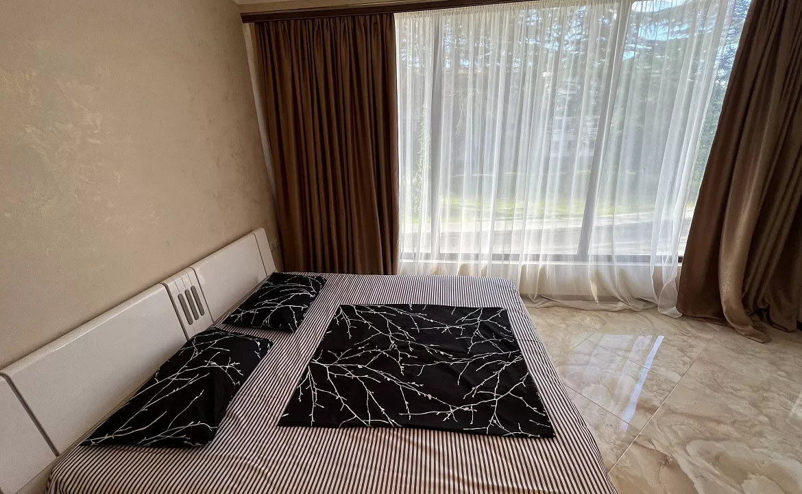 Комната 1. Гостевой дом Lux. Квартиры в Пицунде