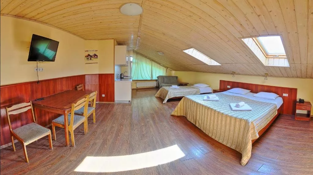 Номер-студио. Гостиница Тукан. Красная Поляна