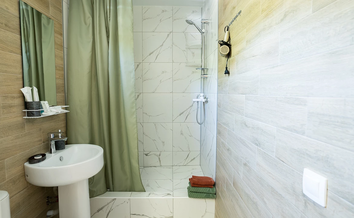 Номер категории «Комфорт» №1. Abrau Family. Абрау-Дюрсо