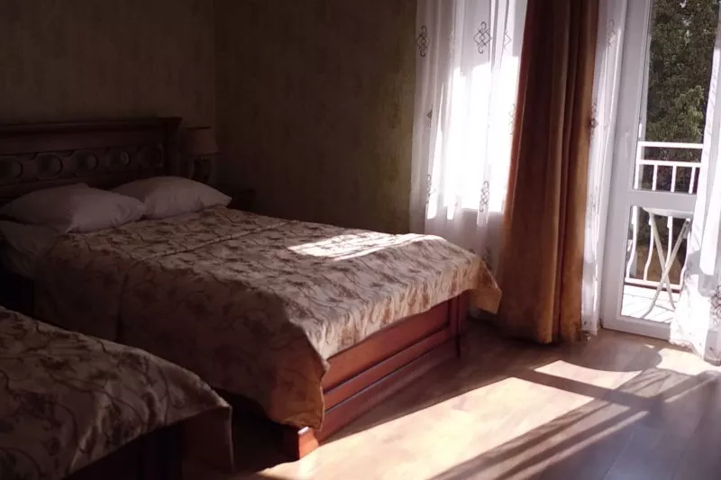 Комфорт. Гостиница Гостиница Империал 2011. Ялта