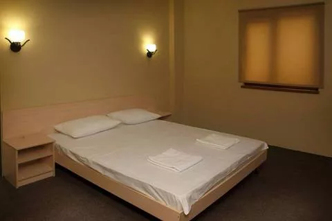 Семейный 2х-комнатный . Гостевой дом "Мека". Гудаута