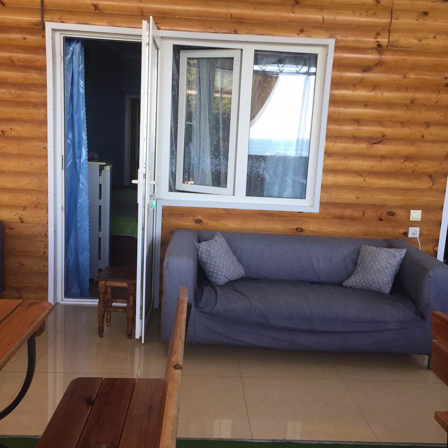 . Гостевой дом "У Роберта". Лоо . Гостевой дом "У Роберта". Лоо