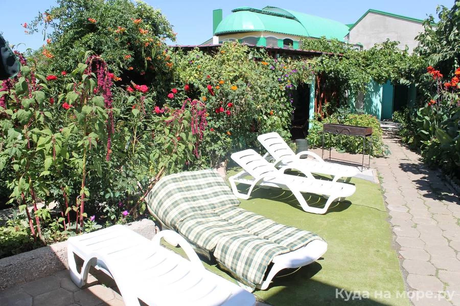 . Гостевой дом Наш дом отдыха. Симферополь