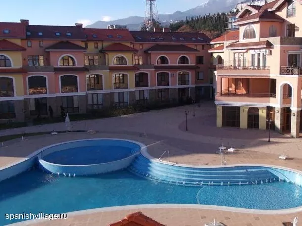 . Гостевой комплекс Комплекс апартаментов "Испанская деревня". Алупка