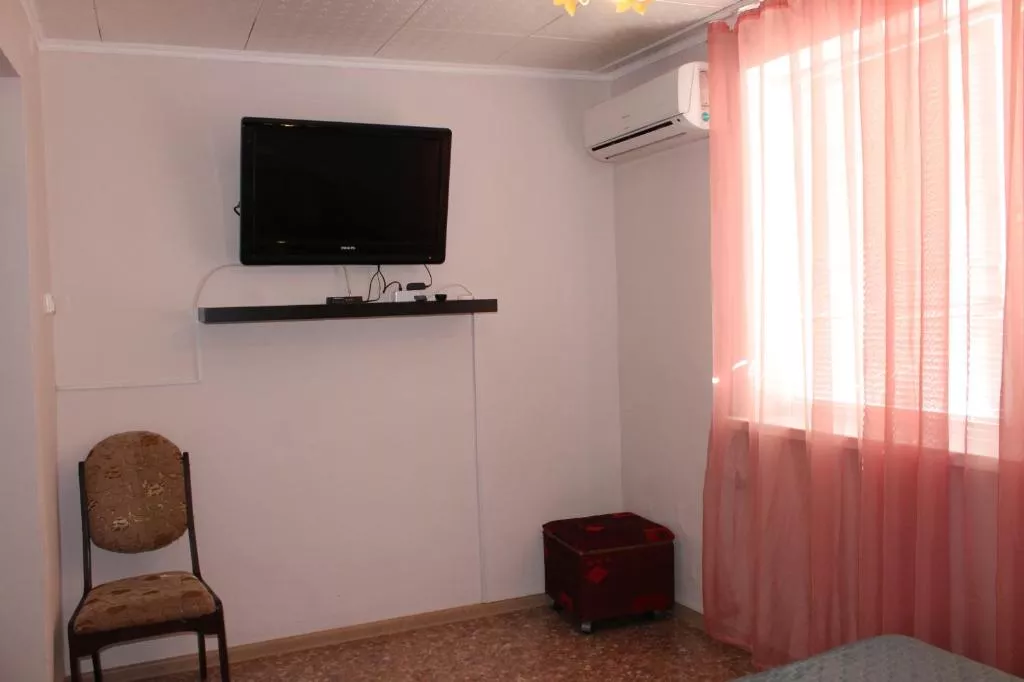 . Гостевой дом "Лето". Ейск