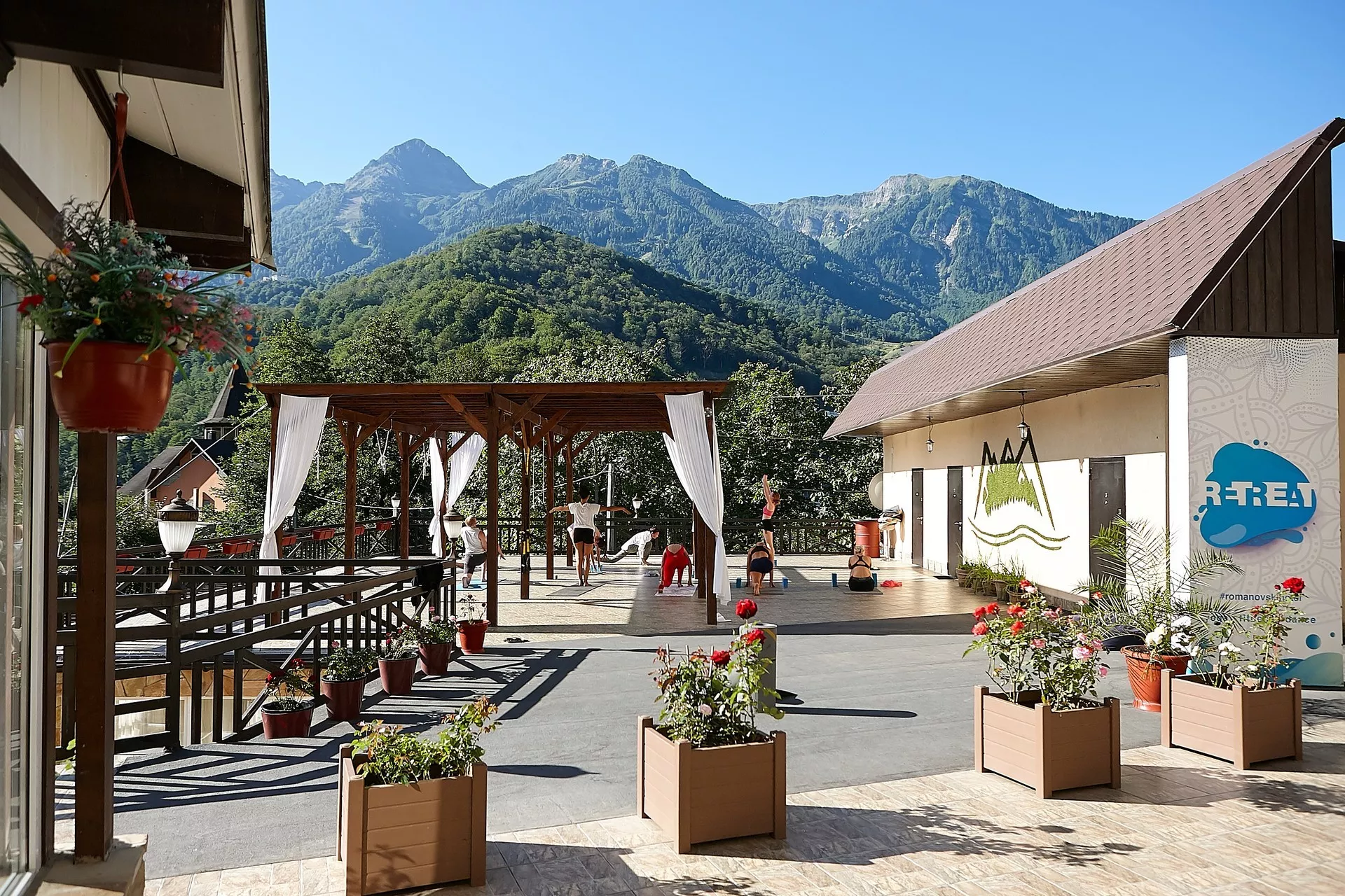 . Гостиница Романовский ретрит-шале. Красная Поляна