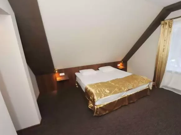 Люкс с балконом. Гостиничный комплекс «NASTUP». Домбай-гостиницы