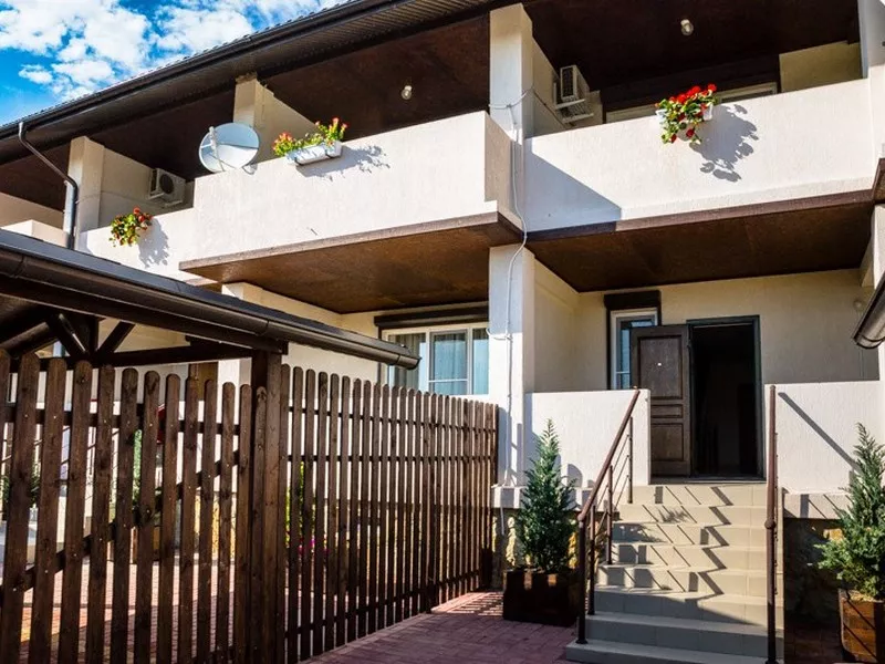 . Гостевой дом "Вилла Welcome" . Криница