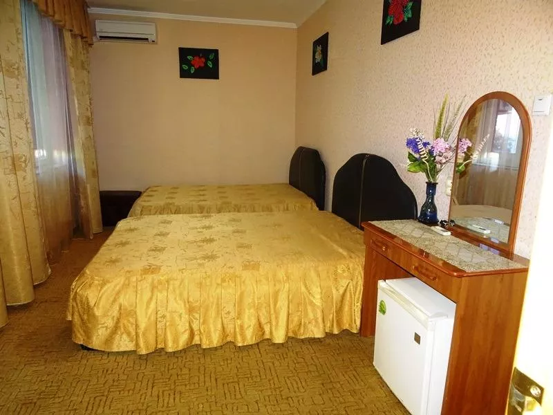 . Частный сектор "У Евгения и Натальи". Лазаревское