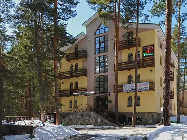 Отель «Поворот»