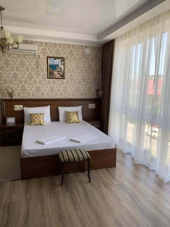 . Гостиница "ТриАрт". Адлер