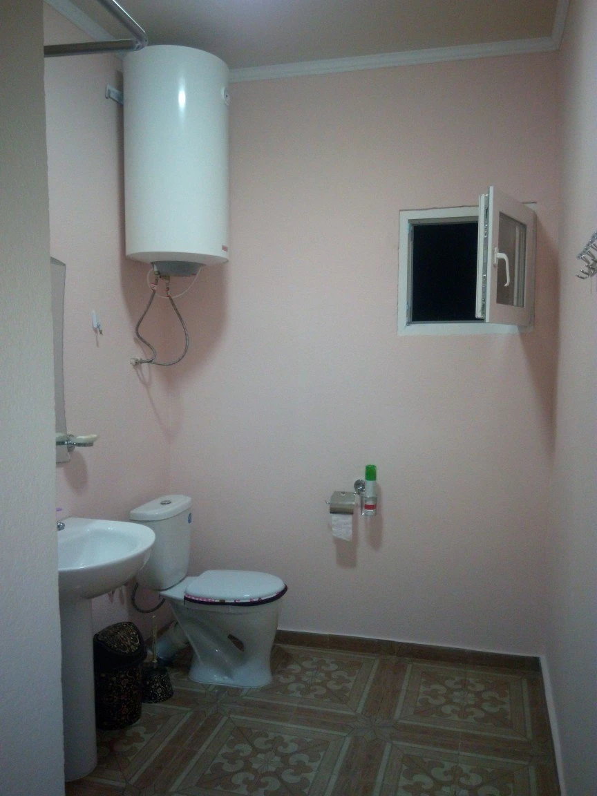 . Гостевой дом Амра. Гудаута