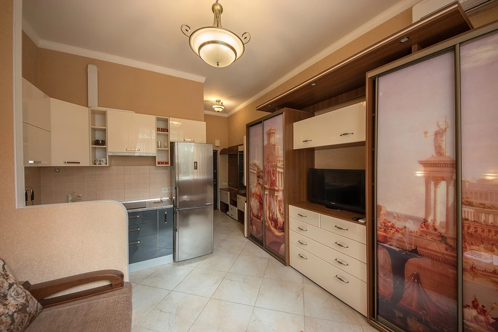 Апартаменты-студио №1. Гостевой дом "Yellow Submarine". Массандра