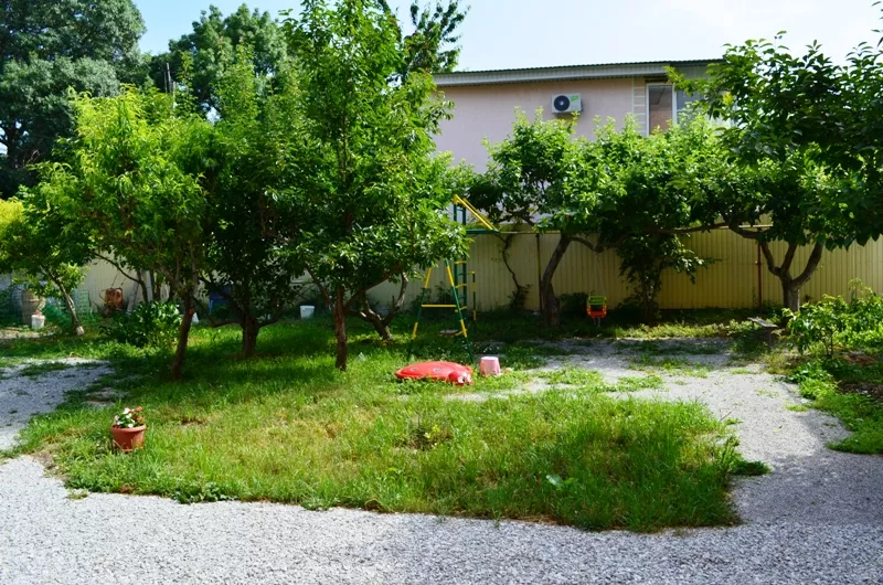 . Гостевой дом "Ярослав". Голубая бухта