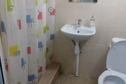 2-х местный номер с удобствами. Частный сектор "На Вишневой". Архипо-Осиповка